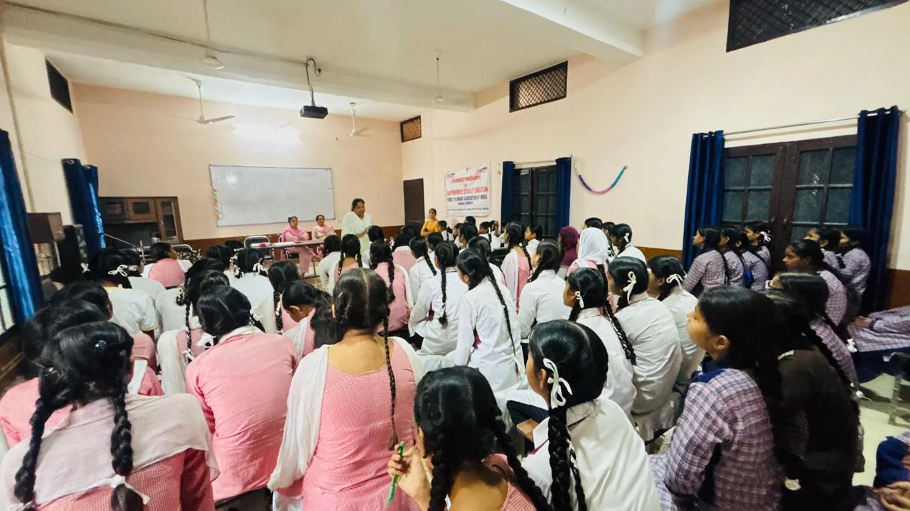 WhatsApp Image 2025-10-25 at 13.23.43 (1)