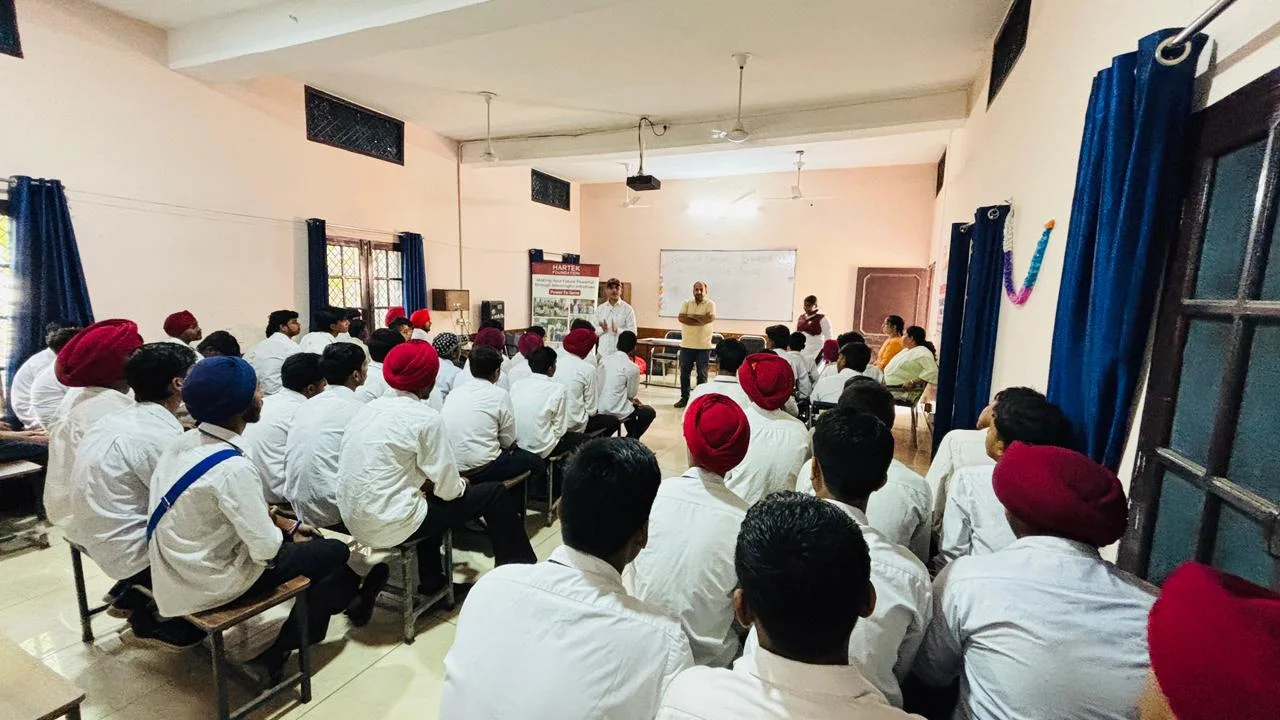 WhatsApp Image 2025-10-25 at 13.23.46