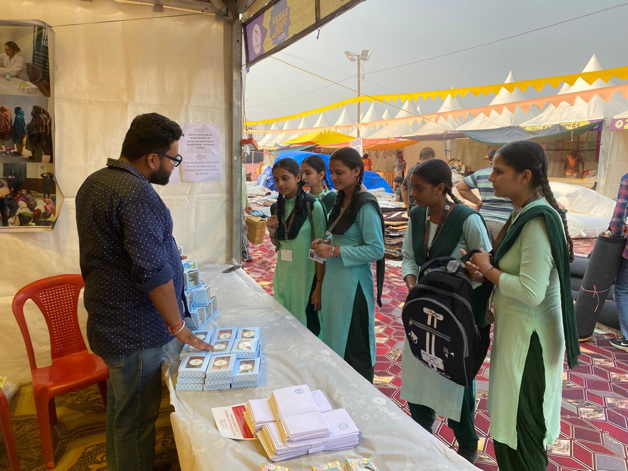 saras mela 2
